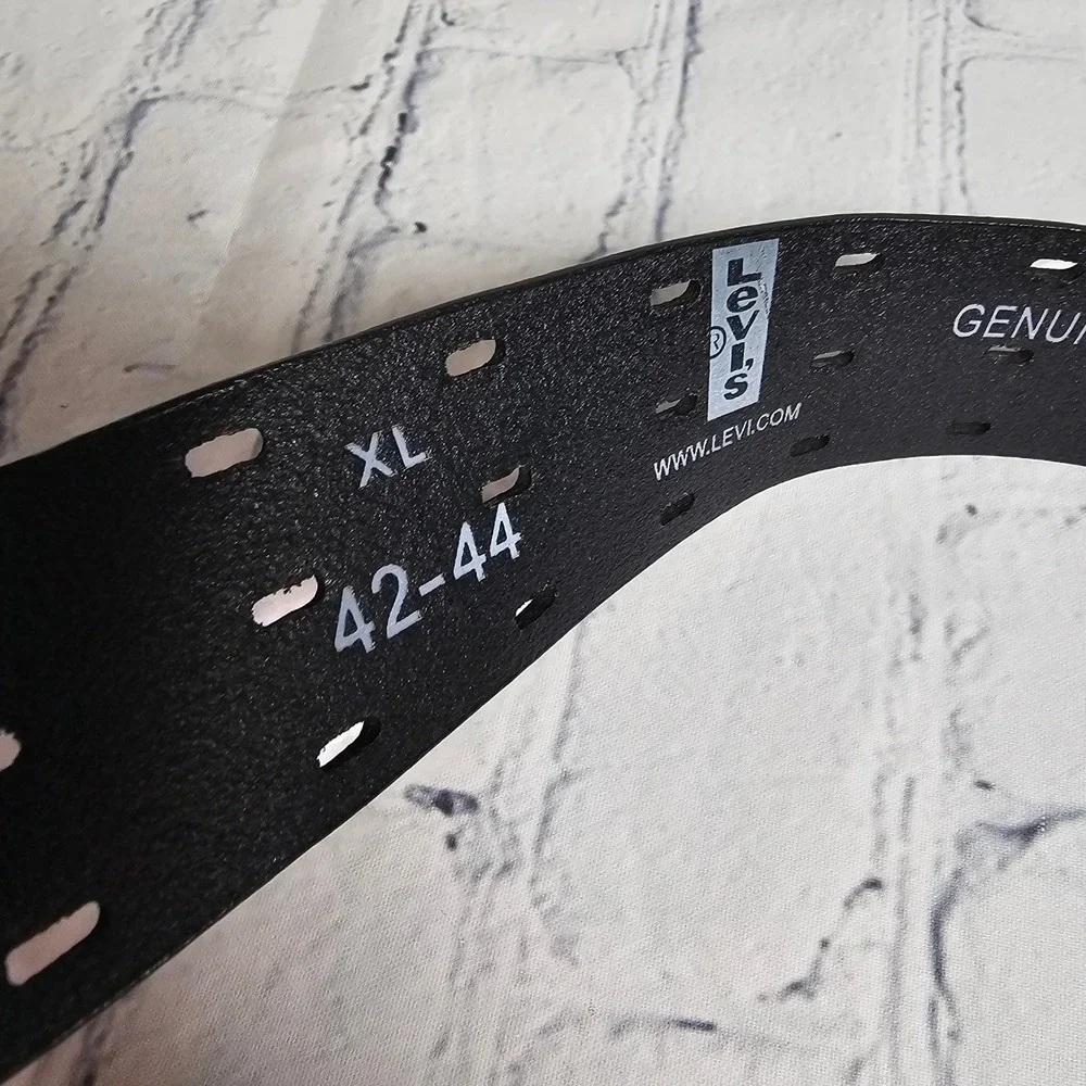 Levis Mens Black Genuine Leather Perforated Belt XL 42-44